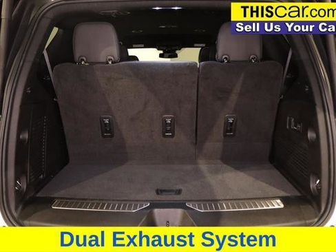 Used 2023 Chevrolet Tahoe Premier AWD/4WD image 31