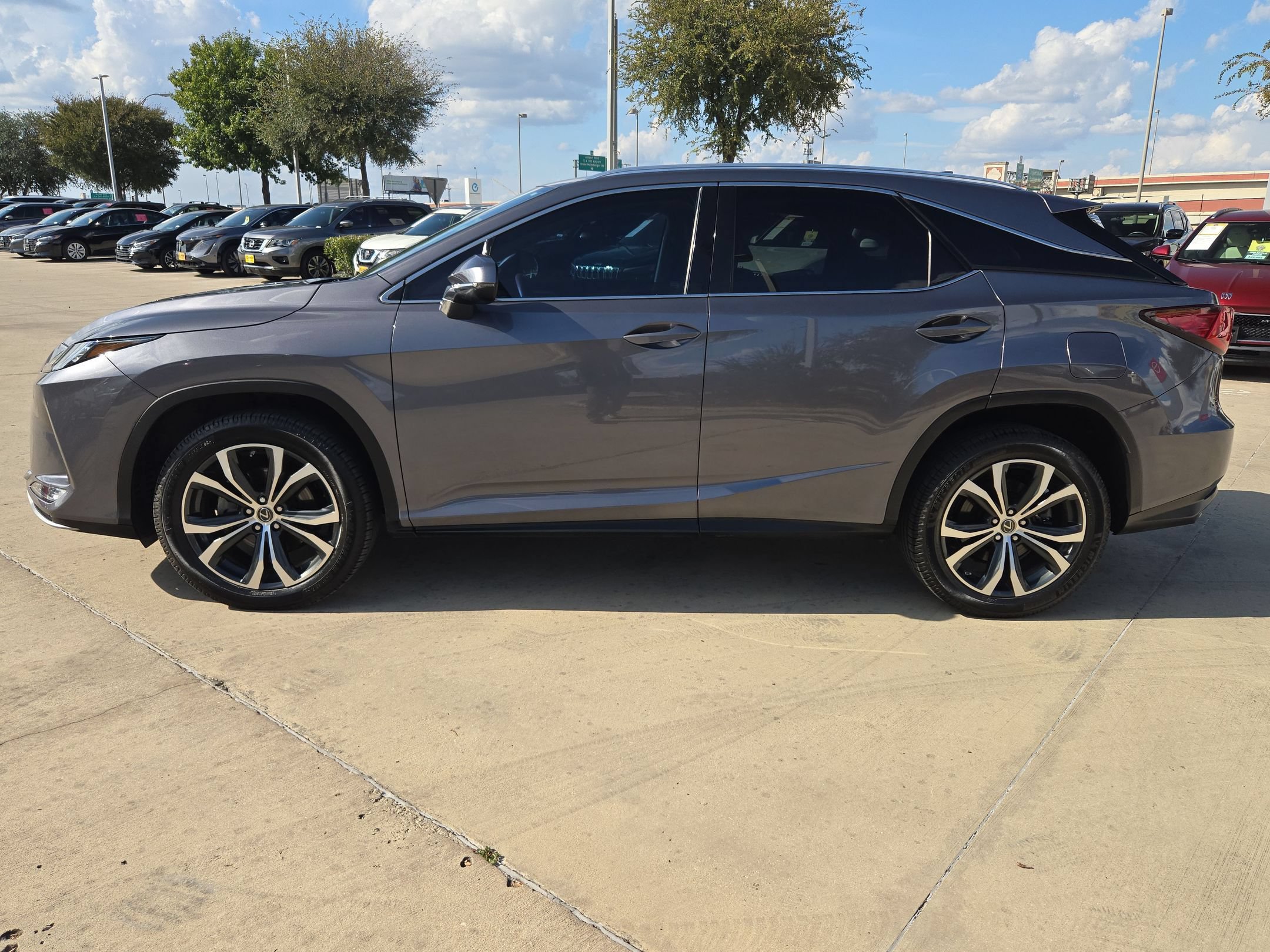 Used 2022 Lexus RX 350 FWD w/ Premium Package image 6