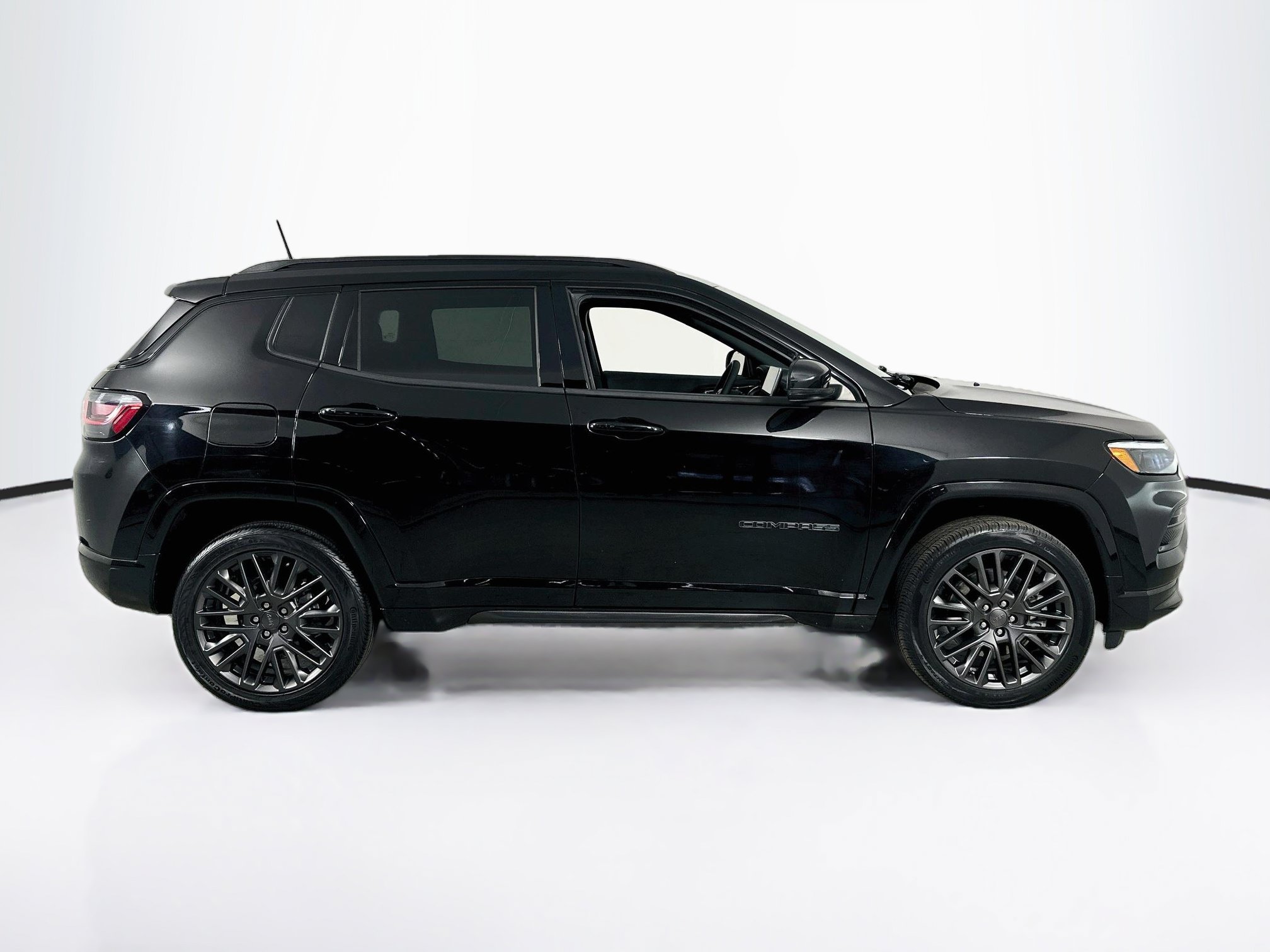 Used 2023 Jeep Compass High Altitude AWD/4WD image 4