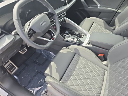 New 2026 Audi SQ5 Premium Plus image 16