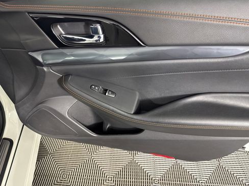 Used 2021 Nissan Maxima SR image 33