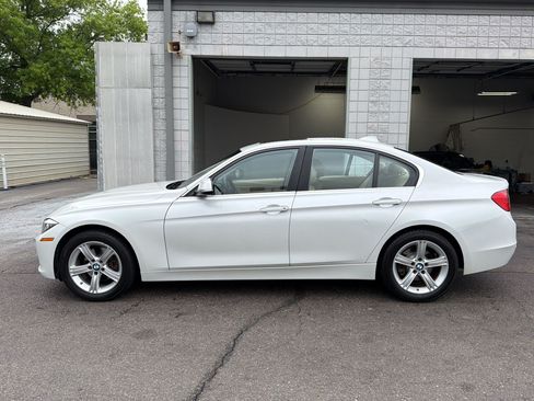 Used 2015 BMW 328i xDrive Sedan AWD/4WD image 2