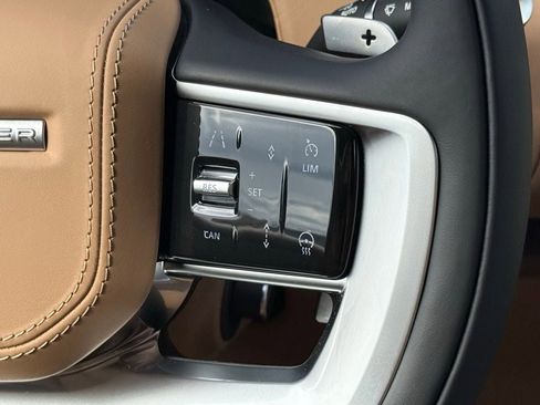 New 2026 Land Rover Range Rover Long Wheelbase SE AWD/4WD image 19