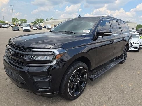 Used 2024 Ford Expedition Max Limited AWD/4WD image 1
