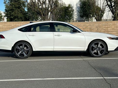 New 2026 Honda Accord SE image 3