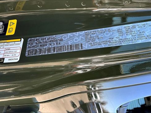 Used 2022 Jeep Wrangler Unlimited Sahara w/ Cold Weather Group image 19