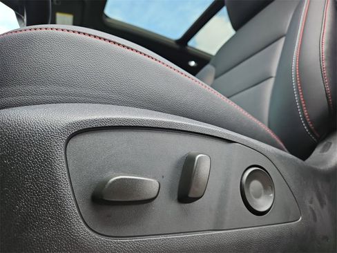 New 2026 Chevrolet Traverse Z71 w/ Enhanced Driving Package image 35