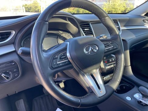 Used 2019 INFINITI QX50 Essential w/ Premium Heat Package image 15