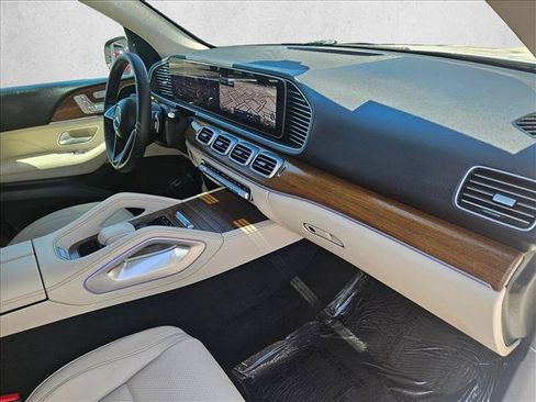 Used 2024 Mercedes-Benz GLE 350 4MATIC image 23