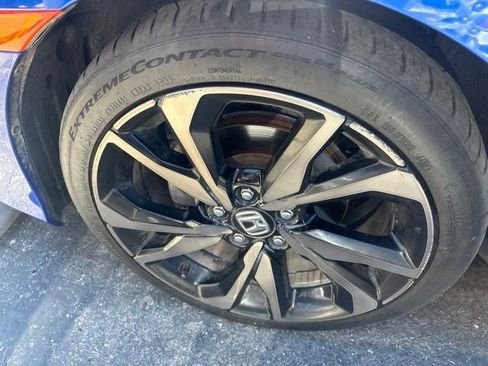 Used 2021 Honda Civic Sport image 3