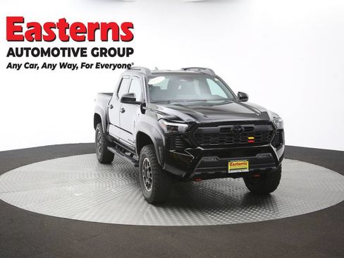 Used 2024 Toyota Tacoma TRD Off-Road AWD/4WD image 48