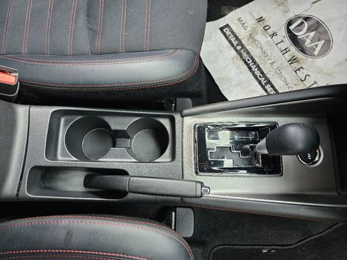 Used 2024 Mitsubishi Outlander Sport SE image 12