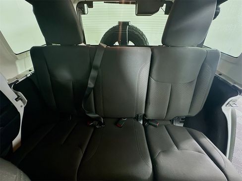 Used 2015 Jeep Wrangler Unlimited Sport w/ Quick Order Package 24S image 13