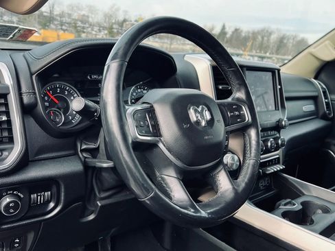 Used 2019 RAM 1500 Laramie image 10