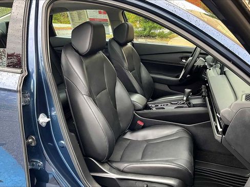 Used 2024 Honda Accord Touring image 7