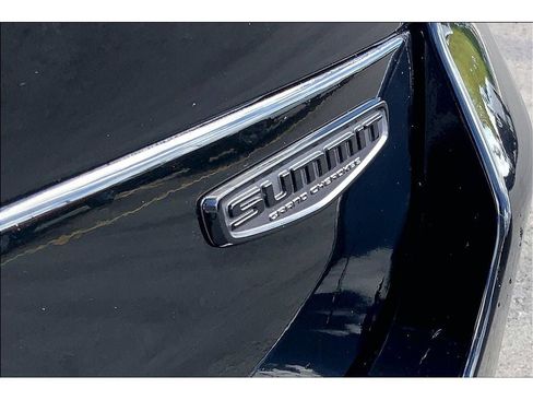 Used 2025 Jeep Grand Cherokee L Summit AWD/4WD image 9