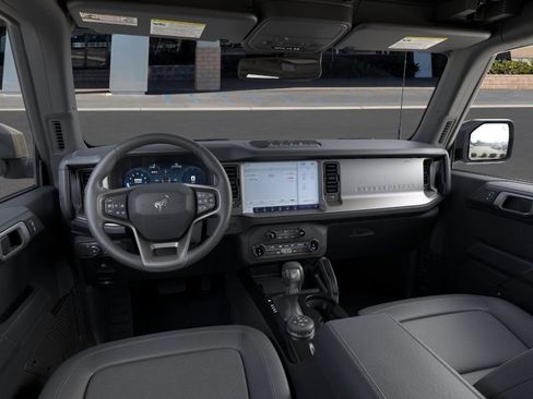 New 2026 Ford Bronco Outer Banks AWD/4WD image 9
