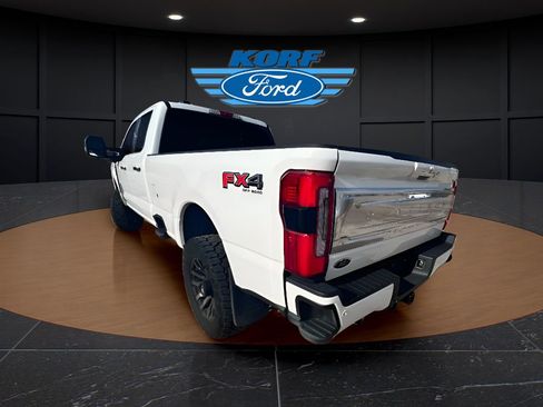 Used 2024 Ford F350 Platinum image 3