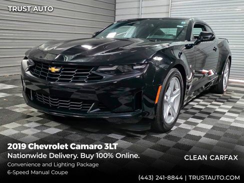 Used 2019 Chevrolet Camaro LT RWD image 1