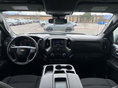 Used 2025 Chevrolet Silverado 1500 W/T w/ WT Value Package image 37