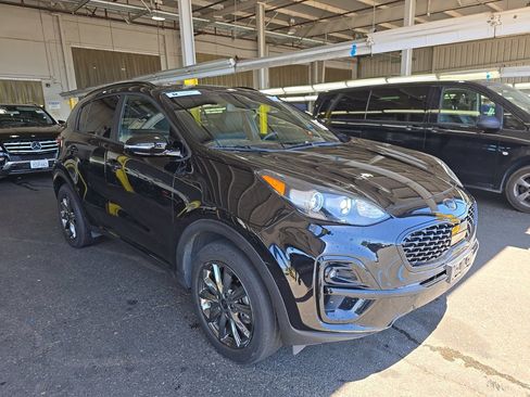 Used 2022 Kia Sportage Nightfall Edition w/ Nighfall AWD Premium Package image 3