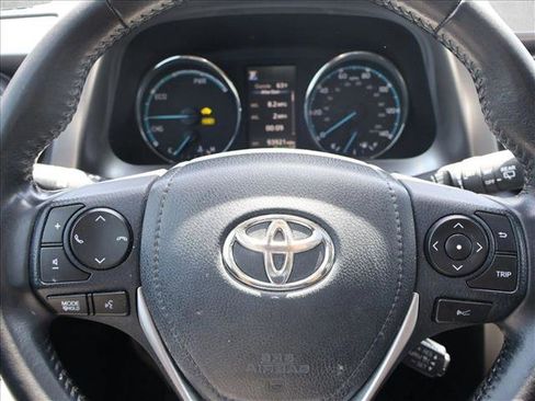 Used 2018 Toyota RAV4 Limited AWD/4WD image 16
