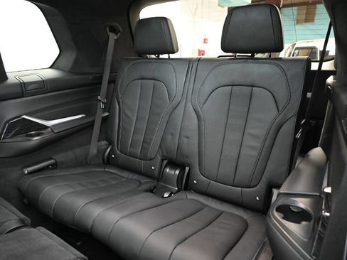 Used 2021 BMW X7 M50i w/ Cold Weather Package AWD/4WD image 49