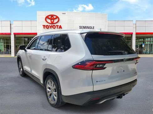 Used 2025 Toyota Grand Highlander AWD Hybrid image 4