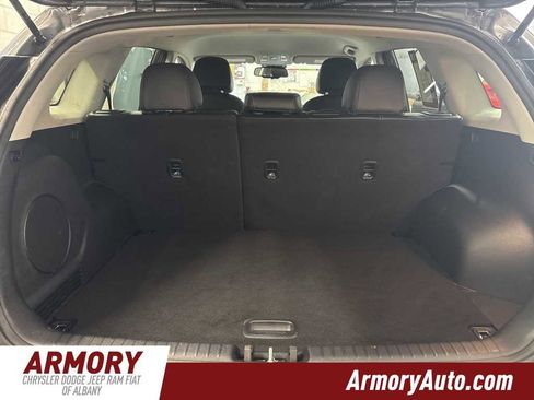 Used 2022 Kia Niro EX w/ Cold Weather Package image 29