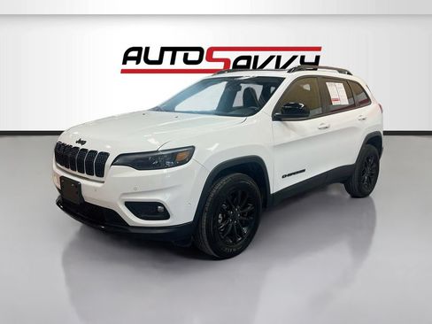 Used 2023 Jeep Cherokee Altitude Lux w/ Lux Elite Package AWD/4WD image 3
