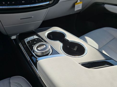 New 2026 Cadillac Lyriq Luxury image 22