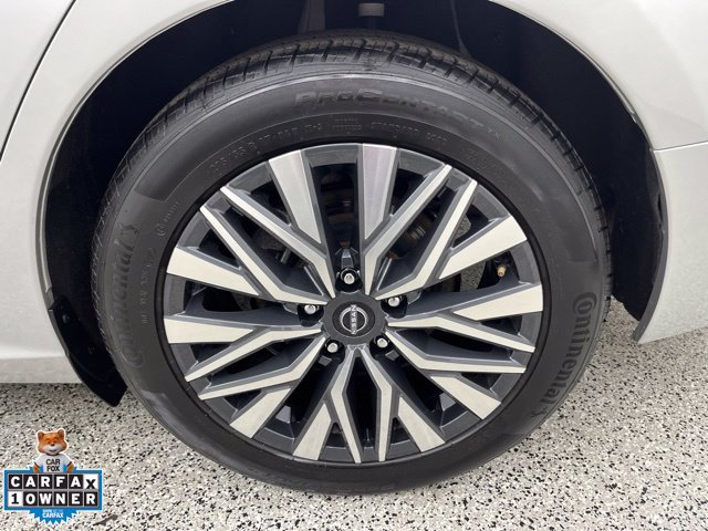 Used 2024 Nissan Altima 2.5 SV FWD image 15