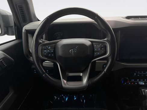 Used 2021 Ford Bronco Badlands image 12