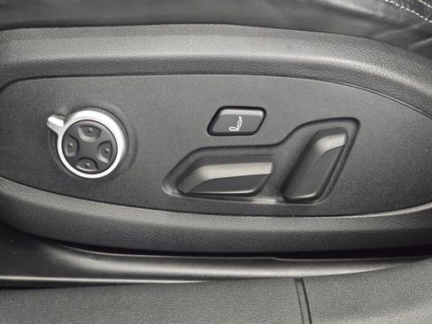 Used 2023 Audi RS 5 Sportback w/ Black Optic Carbon Package image 38