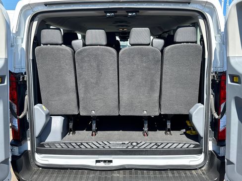 Used 2019 Ford Transit 350 XLT RWD image 12