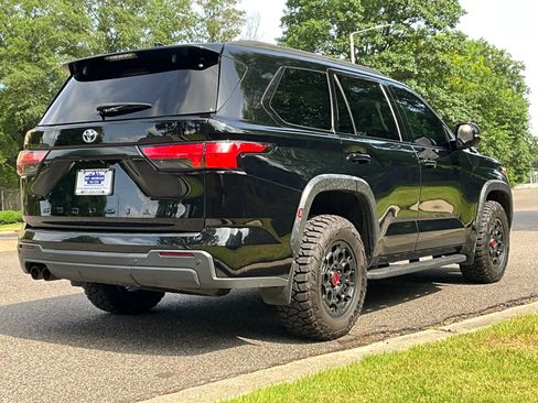 Used 2023 Toyota Sequoia TRD Pro AWD/4WD image 5