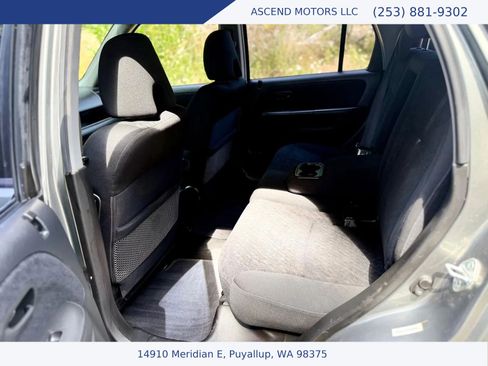 Used 2005 Honda CR-V LX image 10