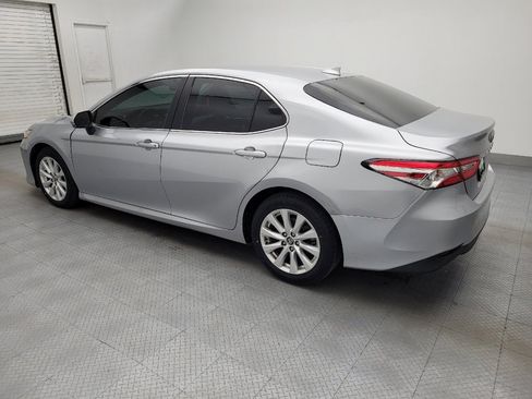 Used 2020 Toyota Camry LE w/ Convenience Package image 3