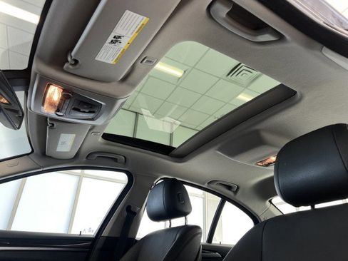 Used 2016 BMW 528i xDrive Sedan image 32