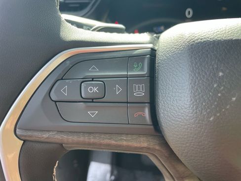 New 2026 Jeep Grand Cherokee L Limited AWD/4WD image 31