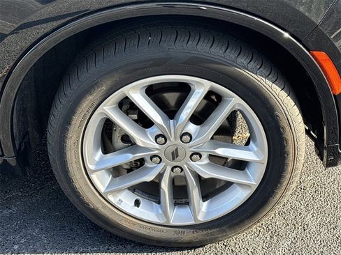 Used 2023 Dodge Durango GT image 12