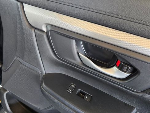 Used 2022 Honda CR-V LX image 14