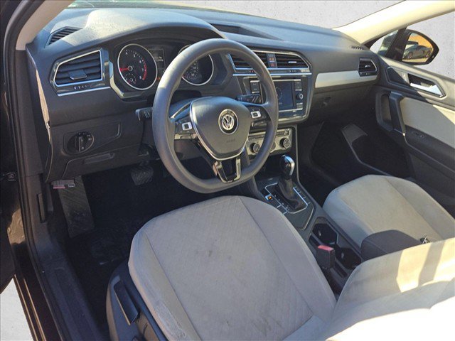 Used 2018 Volkswagen Tiguan S FWD image 7