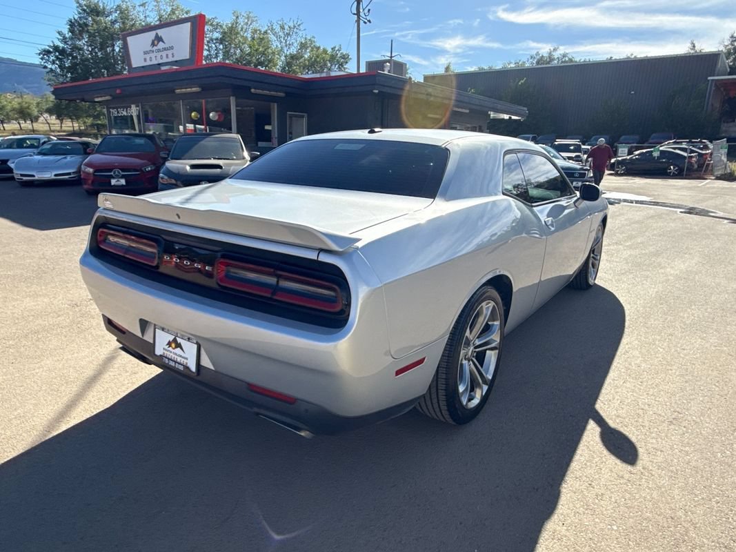 Used 2020 Dodge Challenger R/T RWD image 7