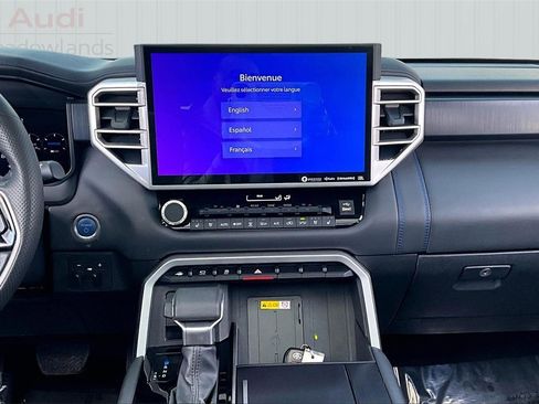 Used 2023 Toyota Sequoia Platinum image 9