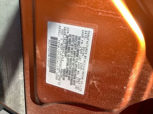 Used 2024 Nissan Kicks SR image 30