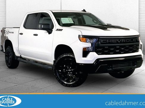 Used 2024 Chevrolet Silverado 1500 Custom Trail Boss w/ Realtree Special Edition image 1