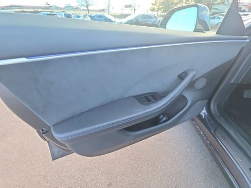 Used 2025 Tesla Model 3 Long Range image 16