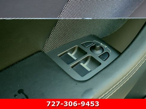Used 2016 Jaguar F-TYPE R AWD/4WD image 16