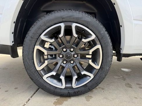 New 2026 RAM 1500 Limited AWD/4WD image 9